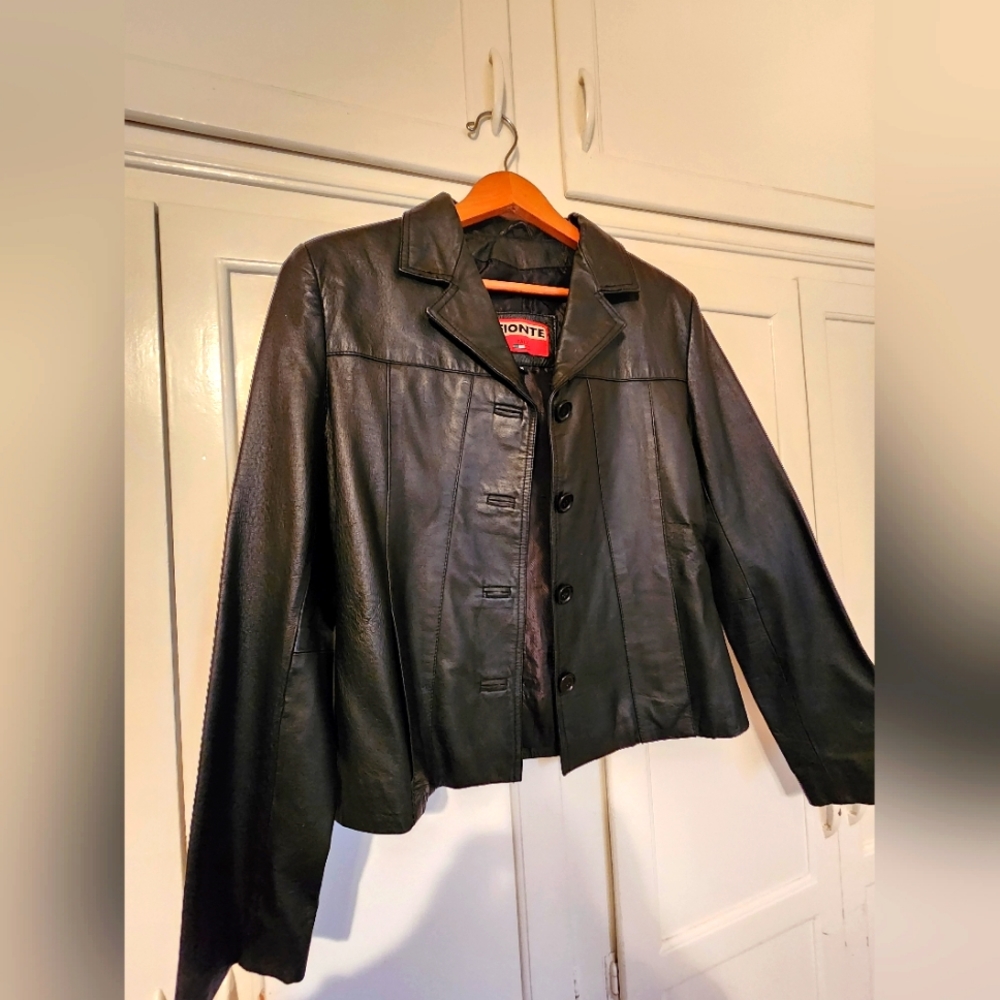 FIONTE leather jacket.